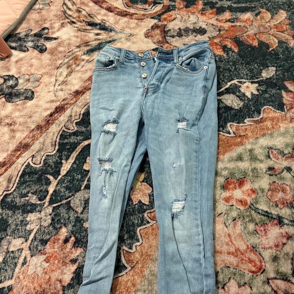 Stylish Blue Distressed Women Jeans
